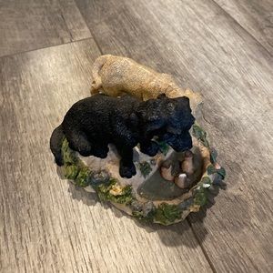 Decorative resin statue